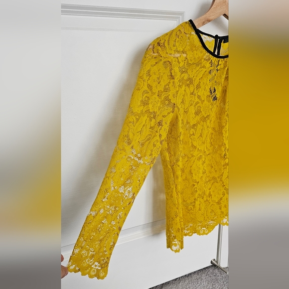 Women's top - Picture 4 of 10